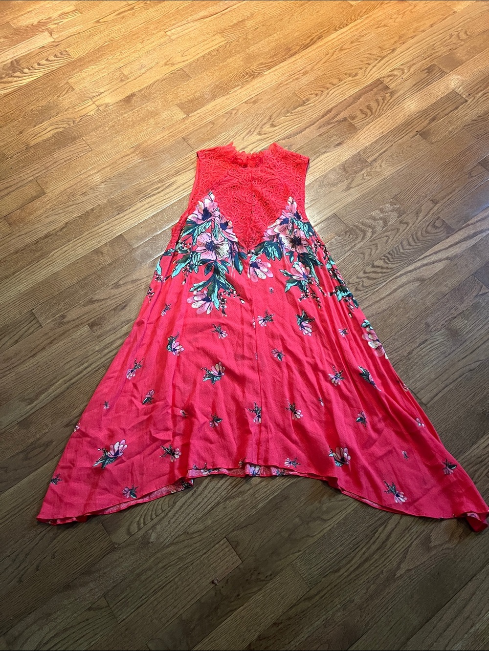 Free People intimately large